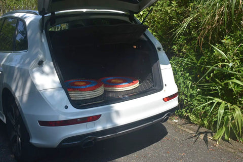 Car trunk with Traditional Hand Made Straw Archery Target For Recurve Bow Longbow Or Compound Bow 20 Inch 3 Layer Eco Friendly Low Arrow Damage