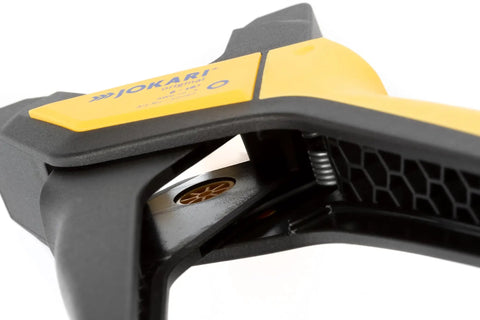 Automatic Wire Stripper For 6 To 16 AWG Cables, Pro Grade Hand Tool With Built Tough Design, close-up of jointed sheathing support