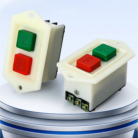 Heavy Duty Push Button Switch 380V With Lockable Transparent Cover Flush Mount For Machinery And Power Tool Control Panels Built For Tough Jobs, Industrial Grade, Easy Maintenance Access, Secure Lockout. Front view