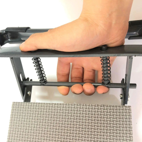 Close-up of folding mechanism on Folding Garden Kneeler And Seat With Soft Kneeling Pad, Tool Pouch, and Sturdy Bench for Outdoor Gardening