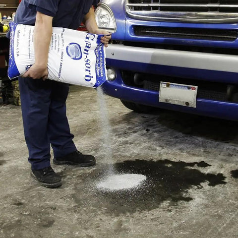 Heavy Duty Universal Sorbent Granules Thirty Pound Bag Smashes Greasy Messes On Sight Absorbs Up To Four Gallons Of Motor Oil Coolants Solvents And Water Fluids A Total Workhorse For Garages And Shops