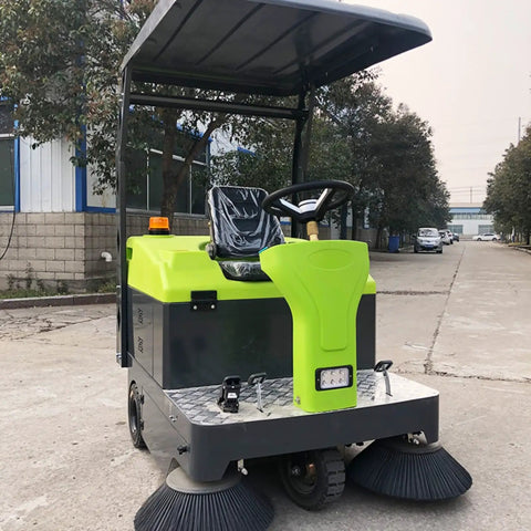 Heavy Duty Ride on Commercial Sweeping Machine For Warehouse And Industrial Floor Cleaning. Powerful Concrete Surface Cleaner Gear For Large Logistics Centers, Garages, Factories, And Outdoor Parking Lots To Keep The Workplace Spotless And Dust Free Today