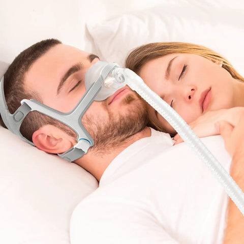 Sleeping man wearing Replacement AirFit N20 Nasal Cushion Two Pack for a Reliable Seal and Comfy Wear on the Original Frame Medium Fit