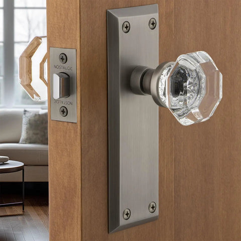 New York And Waldorf Crystal Door Knob With Plate Slick Yet Classy Tailored Style For Classic Home Decor Sparkling Crystal Knob