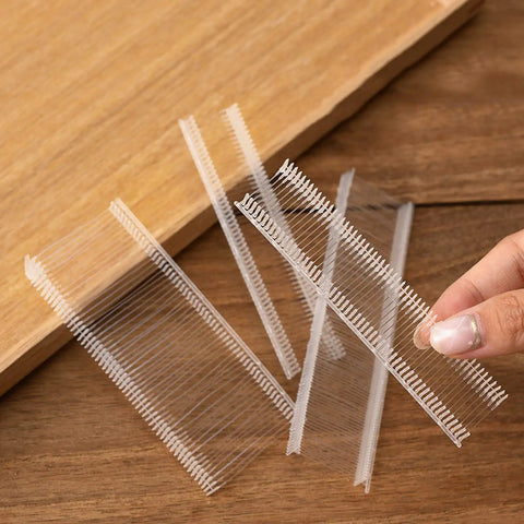 Clear Five Thousand Pcs One Inch Tagging Gun Fasteners Not Jam Refill for All Standard Price Tag Guns on wooden table