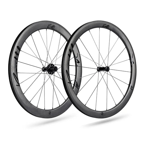 Routte Carbon Road Wheelset 700C Ultralight Disc And Rim Brake Clinchers Tubeless Ready D45 R45 with carbon rim and steel spokes.