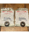 Pinion Gear 13 Tooth Replacement Two Pack For Honda HRN216 Lawn Mower 42661 VR8 N00 packaging and gears display