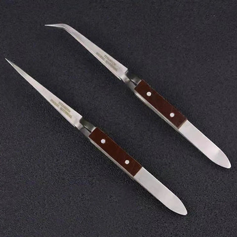 Grab These Auto Closing Soldering Tweezers For Jewelry Repair And Precision Welding Tasks Made Easy With Super Tight Grip Clamps That Hold Small Metal Parts Securely While You Work On Electronics Without A Sweat Or Slip Ups.