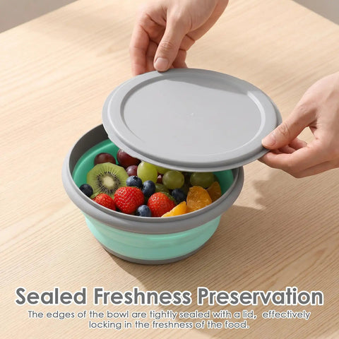 Hands closing lid on collapsible silicone camping bowl set with lids 6 pack food grade dishwasher safe portable lunch bowls