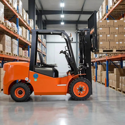 2 Ton Electric Forklift Truck With 3m Lift Height For Warehouse Pallet Handling And Cargo Transport Heavy Duty Material Handling Equipment With Multiple Mast Configurations And Attachments For Factory Storage, side view in warehouse
