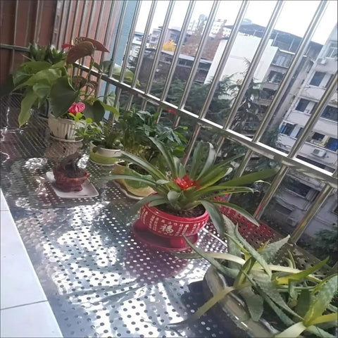 Balcony plants on durable perforated stainless steel sheet with 10mm holes 50x100 cm mesh panel for DIY decorative screen