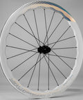 Carbon Disc Brake Wheelset For Road Bikes 700c Tubeless Ready White Finish Lightweight Build Compatible With Shimano