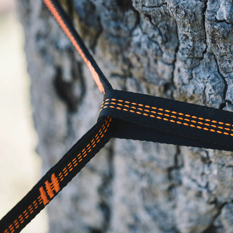 10ft Heavy Duty Hammock Straps For Trees With Carabiners 38 Loops And Hooks Knot Free Setup In Seconds against tree bark
