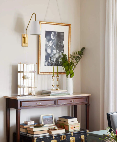 Modern Brass Plug In Wall Sconces Set Of Two With Fabric Shade And Pull Chain Switch on wall near decorated table
