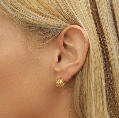 18K Gold Plated Woven Love Knot Stud Earrings For Women, 10mm, Made In Brazil, dainty woven gold stud on ear