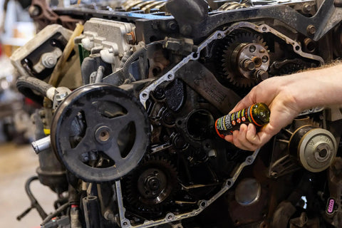 Adrenaline Assembly Lube 4 Oz applied to gas diesel engine for ultimate break-in protection, guards against dry starts and corrosion.