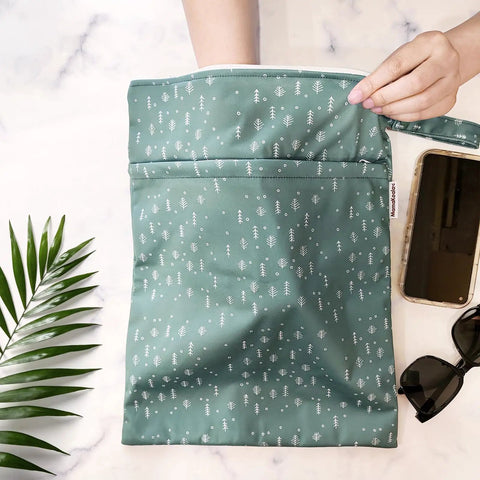 Two Pack Wet Dry Bags On The Go For Travel Pool Beach Gym And Baby Gear, Waterproof Polyester Diaper Bags with pocket detail
