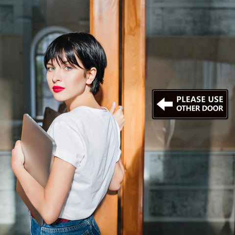 2 Pack Please Use Other Door Sign With Left Right Arrow Self Adhesive Weatherproof Vinyl Entrance Sticker on glass door
