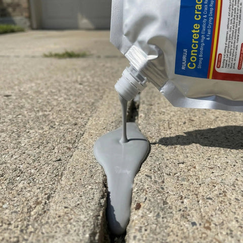 Self Leveling Concrete Crack Filler 2 Pack 2.21 Lb High Elasticity Waterproof Repair Sealant for Driveways Patios Outdoor Concrete Joints