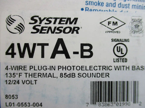 Label of System Sensor 4WTA-B photoelectric smoke detector with thermal sensor, plug-in design, integrated sounder, 12/24 VDC.