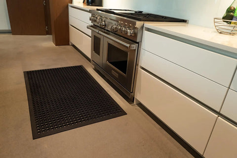 Anti Fatigue Outdoor Rubber Mat With Drainage And Non Slip Backing Workhorse Heavy Duty Floor Mat For Restaurant And Bar Use 3 By 5 Feet Black Durable Cushioned Kitchen And Entryway Mat Great For High Traffic Areas