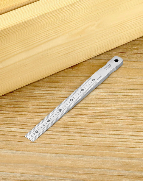 QWORK taper gap gauge ruler, chrome-plated carbon steel, 0.4-6 mm feeler gauge with hole at end