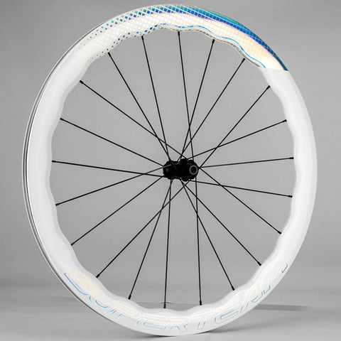 Carbon Disc Brake Wheelset For Road Bikes 700c Tubeless Ready White Finish Lightweight Build Compatible With Shimano 8-12 Speed
