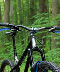Mountain bike with Two Pairs Silicone Brake Lever Grip Protectors For Bikes Non Slip Handle Covers For Road And Mountain Cycling Blue