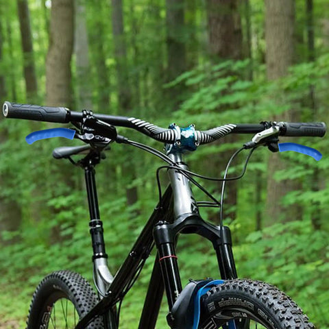 Mountain bike with Two Pairs Silicone Brake Lever Grip Protectors For Bikes Non Slip Handle Covers For Road And Mountain Cycling Blue