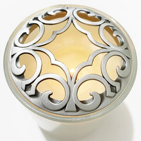 Sleek Silver Candle Jar Covers, Metallic Sleeves That Block Dust And Fingerprints While Encouraging An Even Melt Pool, Simple Wipe Accessory That Hits Different For Candle Vibes, decorative lid on candle jar.