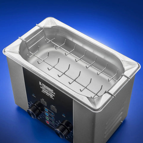 Commercial Ultrasonic Cleaner Platinum Edition 2.2 Liter stainless steel basket and wire rack for effective cleaning.