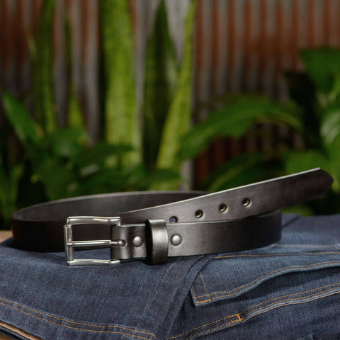 Mens Leather Belt 1.25 Inch Wide For Work Casual And Dress, Black, 32 Inch Length, Durable Everyday Belt With Classic Look, Easy Fit, Built To Last For Office, Weekend Wear, And All Day Comfort