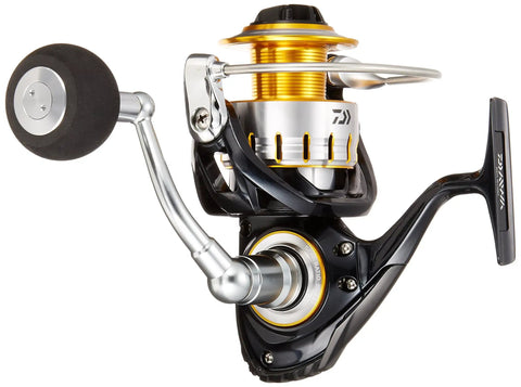 16 Blast 4500H Spinning Reel Imported From Japan For Serious Anglers, durable black finish, close-up on handle and spool