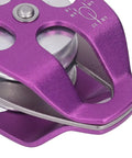 Beefy Outdoor Climbing Rescue Pulley With Swing Plate, 32KN Capacity, aluminum magnesium alloy close-up view