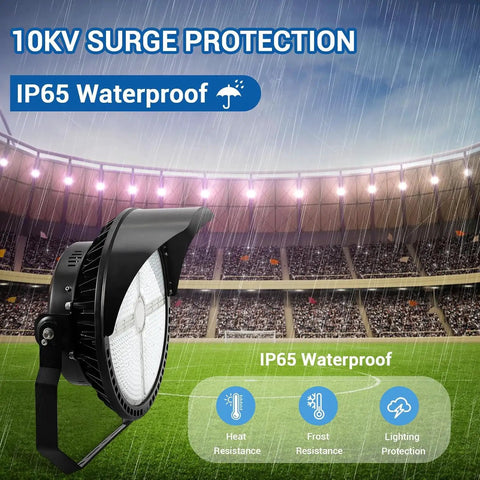 Heavy Duty LED Stadium Lights 500W Built Tough Sports Field Flood Lamps with IP65 waterproof rating in rain.