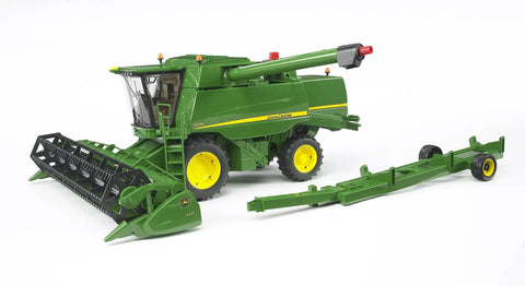 John Deere T670i 1 To 16 Scale Combine Harvester Toy with detachable parts, German-made ABS plastic, collectible model