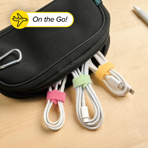 Macaron 40 Pack Self Gripping Cable Ties With 5 Inch And 8 Inch Straps organizing cables in a pouch on a table