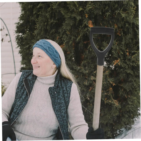 Woman holding D Shaped Shovel Handle Replacement For Digging And Planting Durable Plastic Garden Tool Heavy Duty Spade Handle