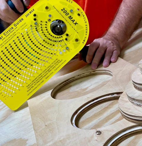 Circle Cutting Guide Kit For Plunge Routers, Adjustable 2 1/4 To 18 3/16 Inch Circles In 1/16 Inch Increments, High Strength Acrylic Jig For DIY Woodworking, Inlays, Speaker Cutouts, Tables, And Decorative Discs being used on wood
