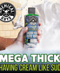 Honeydew Snow Foam Car Wash Soap For Foam Cannons And Guns Thick Clinging Suds That Lift Dirt For A Scratch Free Shine 64 Oz Ready To Roll With Foam Cannon Or Garden Hose Gun, bottle in hand