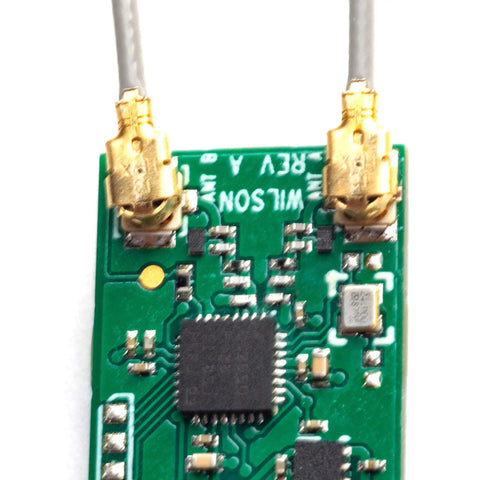 Ultra Tiny SRXL2 DSMX Serial Micro Receiver with Smart G2 capabilities for RC gearheads, model SPM4650, close-up view