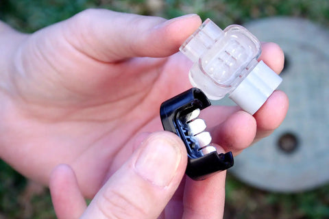 Moisture Guard Weatherproof Connector For 16 To 14 AWG Wires With Mineral Oil Seal, UV Resistant Outdoor Electrical Connector For Irrigation