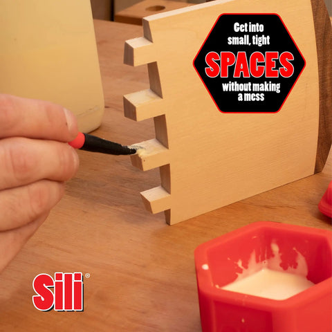 Glue Pod With Three Micro Glue Brushes And Sealable Lid Set used for fine gluing in woodworking with Sili Glue Pod.