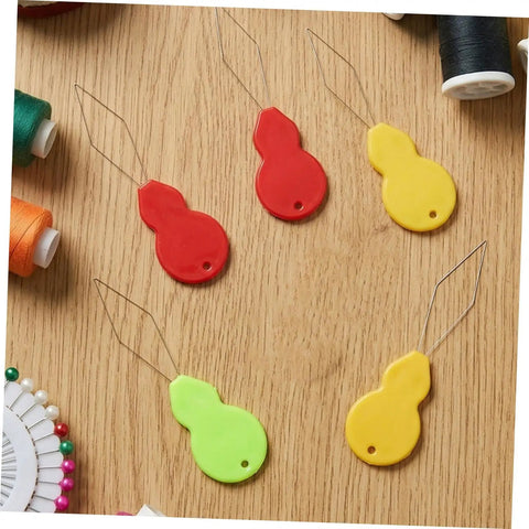 Lightweight Embroidery Needle Threader Kit with Gourd Shaped Plastic and Metal Tools 100 Pack Portable Threading Tool for Hand Sewing and Sewing Machines Easy Peasy Fast Versatile for Embroidery Crafts and DIY Projects, assorted colors