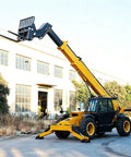 Compact Electric Forklift Truck One To Two Point Five Ton Capacity smooth counterbalance pallet lifter loading freight outdoors.