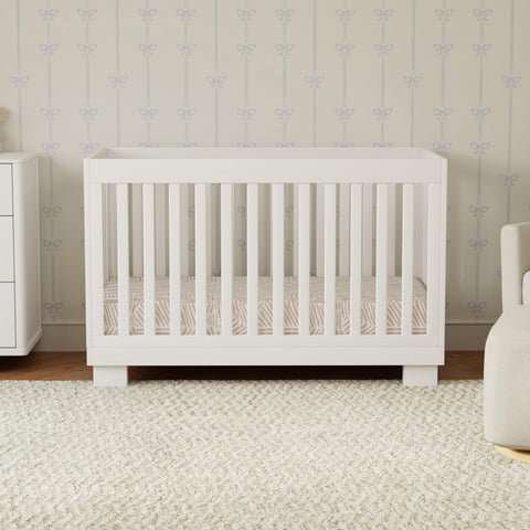Modo 3 In 1 Baby Crib That Converts To Toddler Bed And Daybed Includes Toddler Conversion Kit Solid Wood Crib For Baby With Four Adjustable Heights White GREENGUARD Gold Certified in a nursery