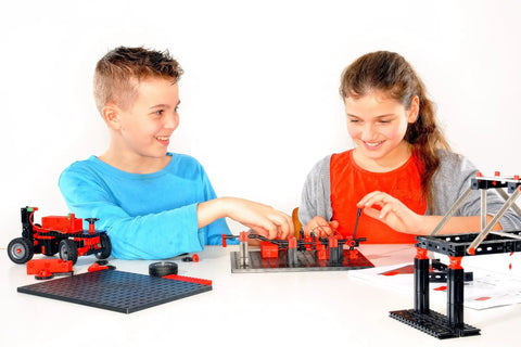 Children building model kits with Mechanic And Static 2 Building Kit With 500 Pieces For 30 Models Delivers Hands On Gear Systems And Stable Structures Requires 9V Battery Not Included Or Accu Set 57487