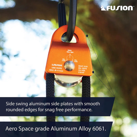 Close-up of Micro Aluminum Side Swing Pulley With Cheeks For Backyard Zipline And Trolley 20kN Single Pulley, aerospace aluminum