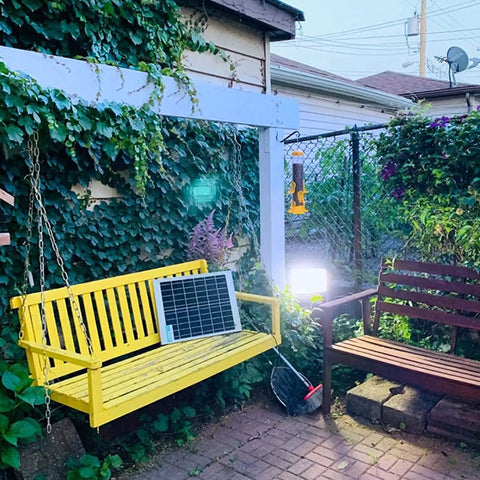 Ultra Bright 300W Solar Flood Light With 35000 Lumens Dusk To Dawn 6500K IP68 Waterproof Security Light in garden setting