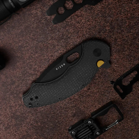 Roach XL Pocket Knife 3 Point 5 Inch 14C28N Drop Point Blade Beefy Size EDC Ready Palm Filling Grip with Solid Frame Lock closed view